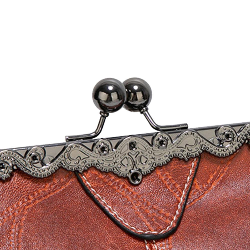 Rafaela – Retro Clamshell Handbag