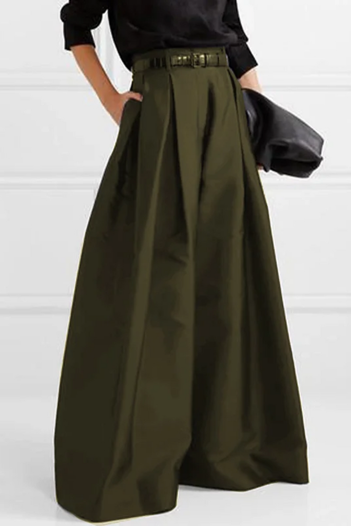 Melisa – Elegant Flared Trousers