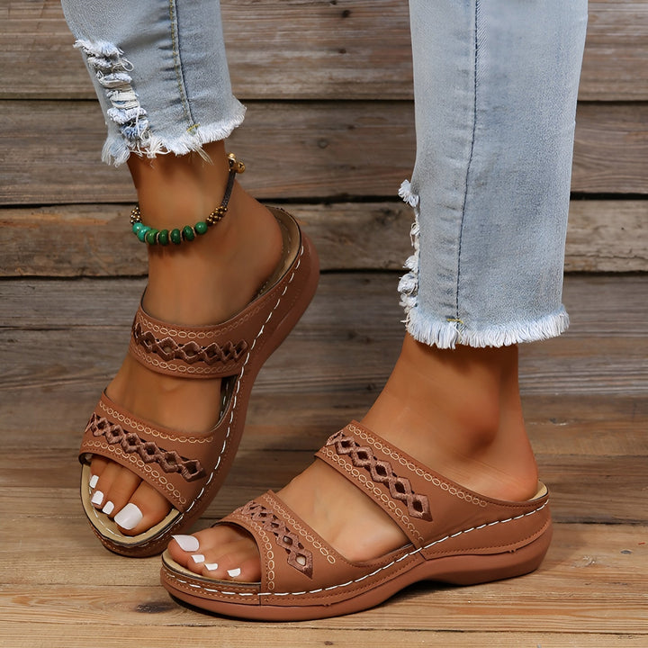 Norrie – Classic Comfort Sandals